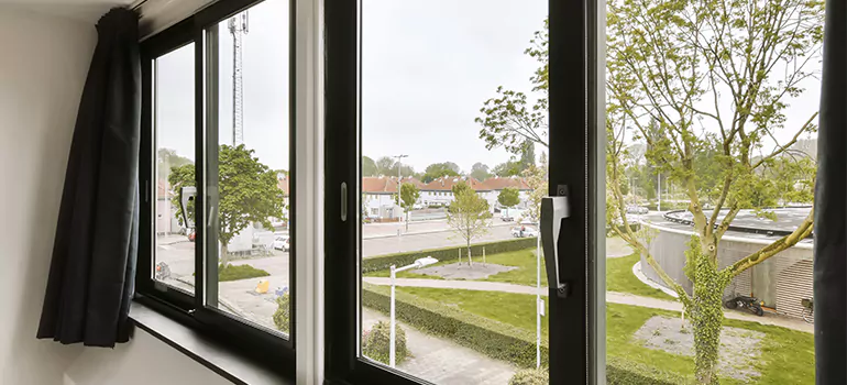 Aluminum End Vent Slider Windows in Tamiami, FL