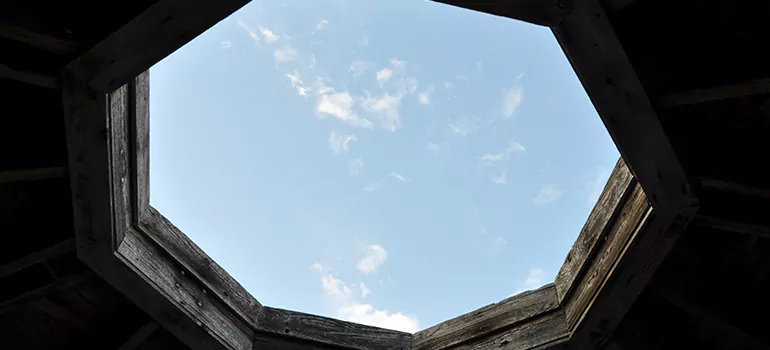 Octagon Window Installation Contractors in Tamiami, FL