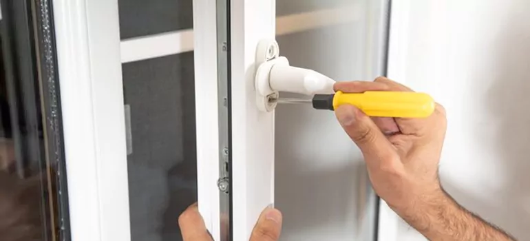 Casement Window Handle Replacement in Tamiami, FL