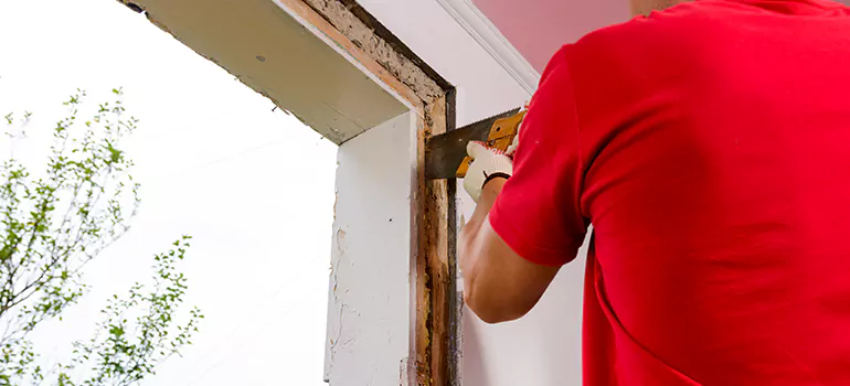 Residential Accordion Door Repair in Tamiami, FL