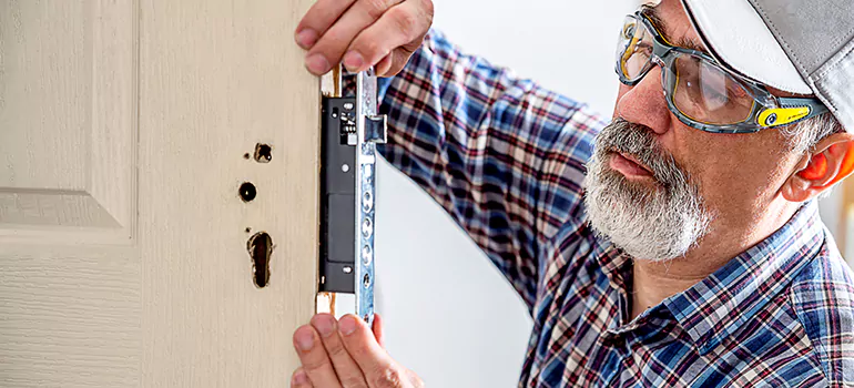 Exterior Door Handle Replacement in Tamiami, FL